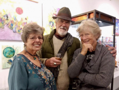 <p>Our Linda Lutes catching up with dear friends Bill Rice and Laurel Freeman.</p>