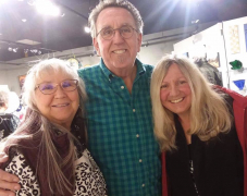 <p>Tony always seems to find the ladies! He’s here with beauties Peggy and Nancy.</p>