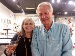 <h5>Joyce Nelson and Michael Frerking catching up on old times</h5>