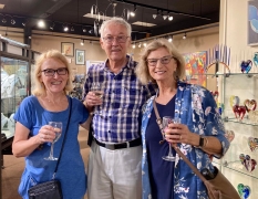 <p>From right, our Peggy with her sister and brother in-law, Ann and Peter.</p>