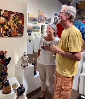 <p>Lots of Art to see!</p>